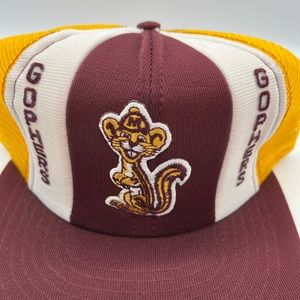 Vintage Minnesota Golden Gophers Mesh Trucker Hat Snapback USA Football Cap Logo